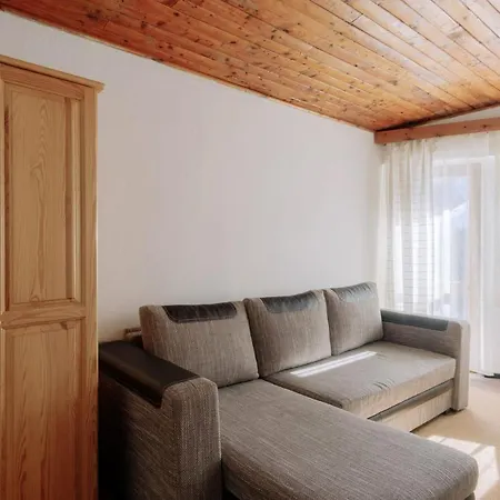 Pod Sedlom Certovica Guest house